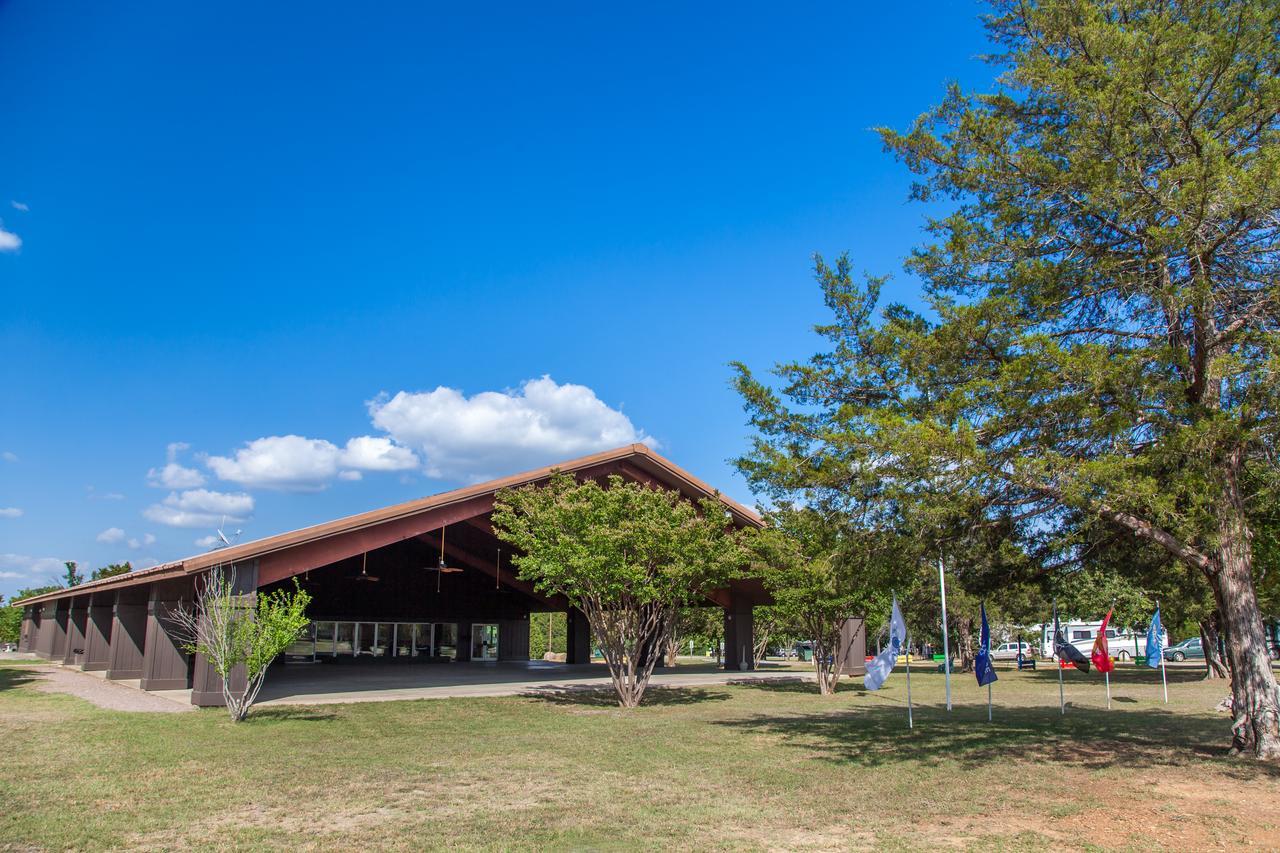 Lake Texoma Camping Resort Cabin 4 Willow Spring Buitenkant foto